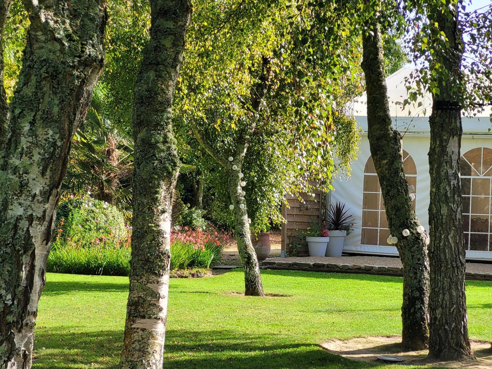 Manoir De Keringant Guest House Saint-Quay-Perros Exterior photo